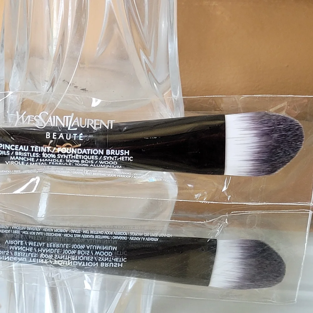 Ysl brush